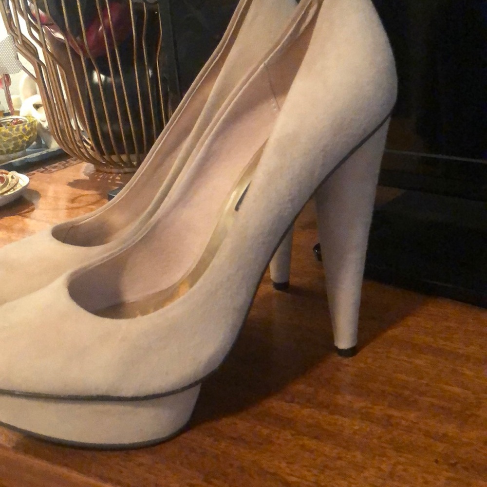 STEVE MADDEN platform heels